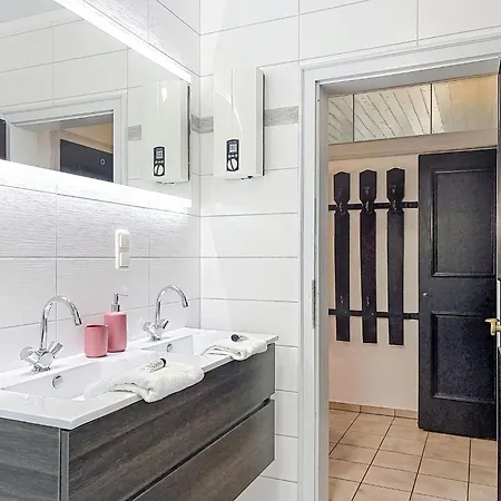 Apartment Bernkogel By Interhome *